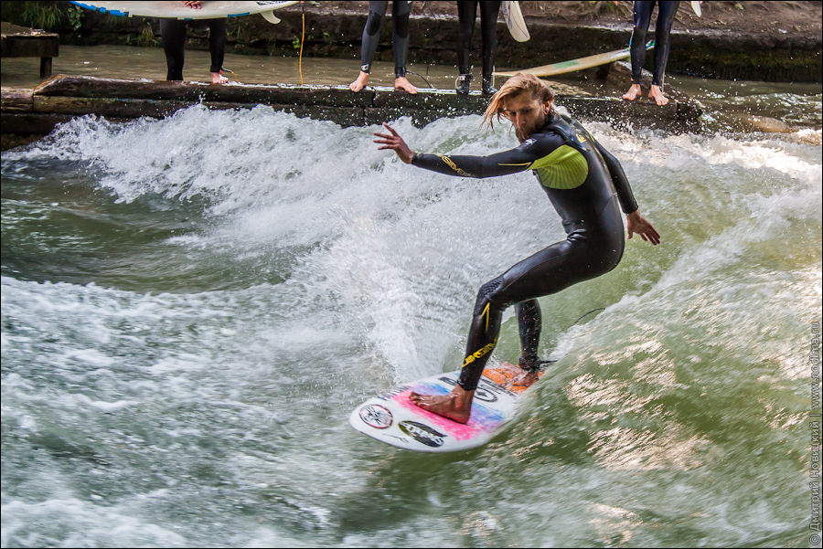 Surfing in Munich