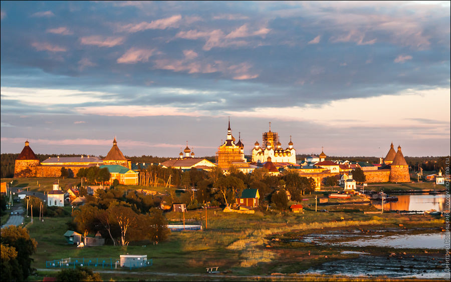 9. Соловецкий кремль на закате